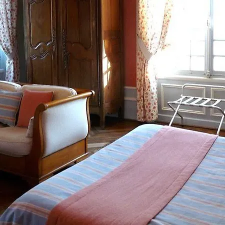 Château De La Râpée Restaurant Hotel 3*