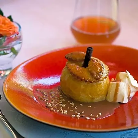 Chateau De La Rapee Restaurant 伊帕特河畔巴泽科特