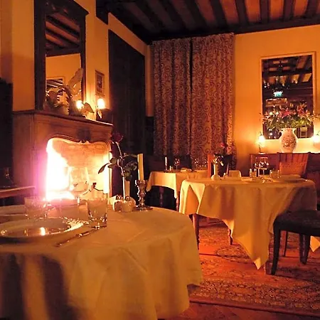 酒店 Chateau De La Rapee Restaurant 3*