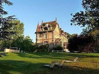 Chateau De La Rapee Restaurant Bazincourt-sur-Epte