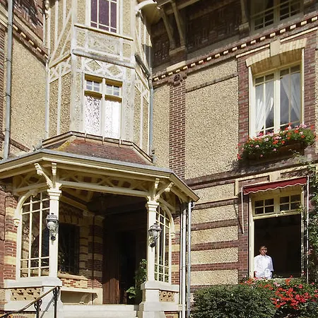 Château De La Râpée Restaurant Hotel Bazincourt-sur-Epte