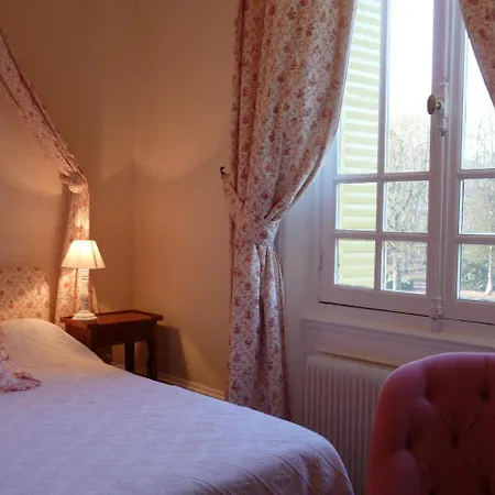 Château De La Râpée Restaurant Bazincourt-sur-Epte